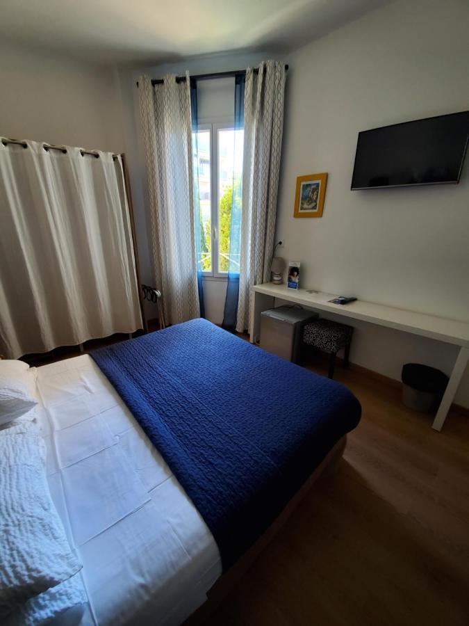 Brit Hotel Colbert Juan-les-Pins Eksteriør billede