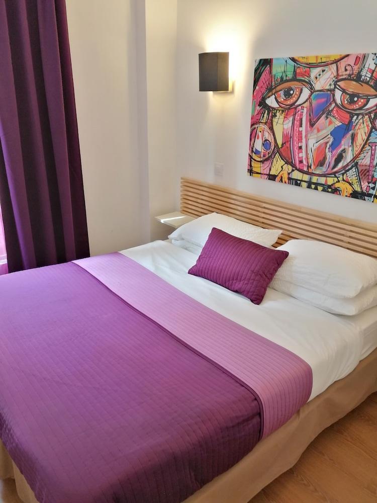 Brit Hotel Colbert Juan-les-Pins Eksteriør billede