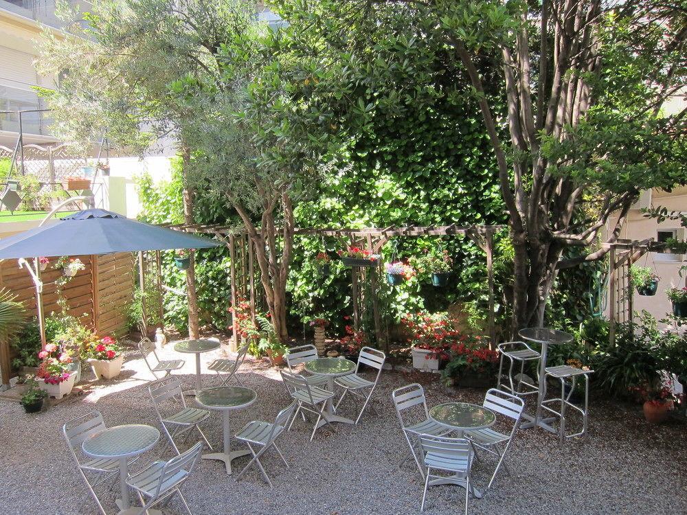 Brit Hotel Colbert Juan-les-Pins Eksteriør billede