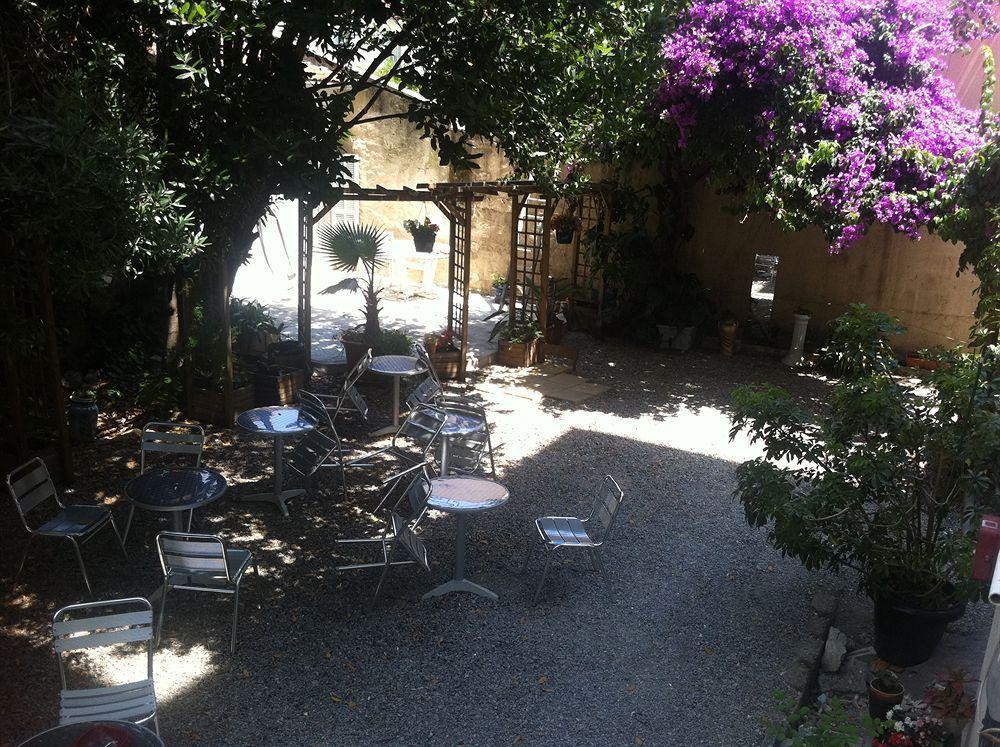 Brit Hotel Colbert Juan-les-Pins Eksteriør billede