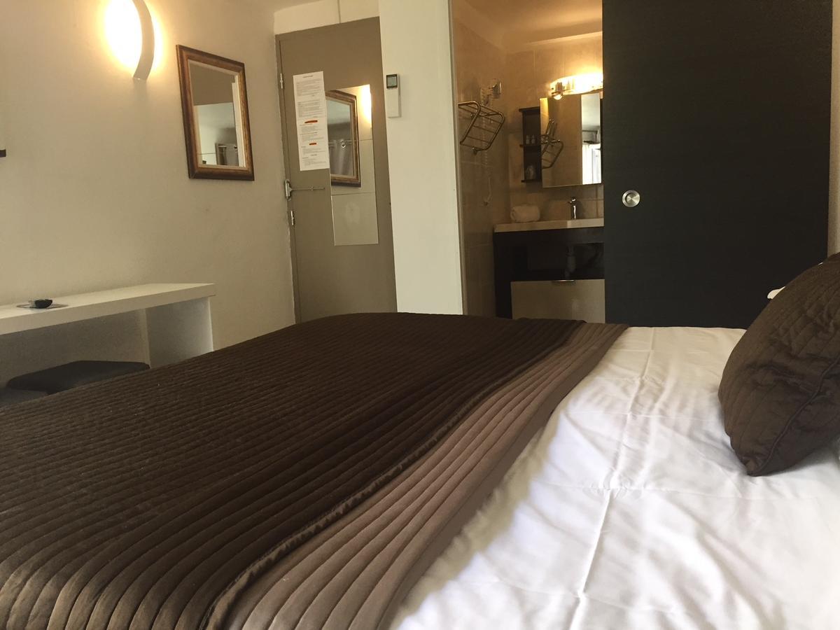Brit Hotel Colbert Juan-les-Pins Eksteriør billede